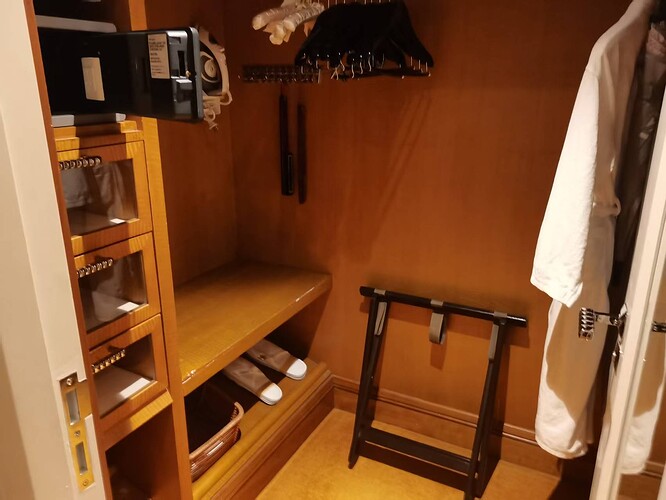 5f684fee8e3ffadb908687aab7f04b74